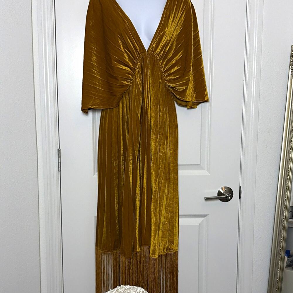 Anthropologie Gold Velvet Fringe Pleated kimono jacket open art deco